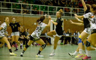 Mel Moreno en una acció ofensiva del partit d'ahir | Èric Altimis